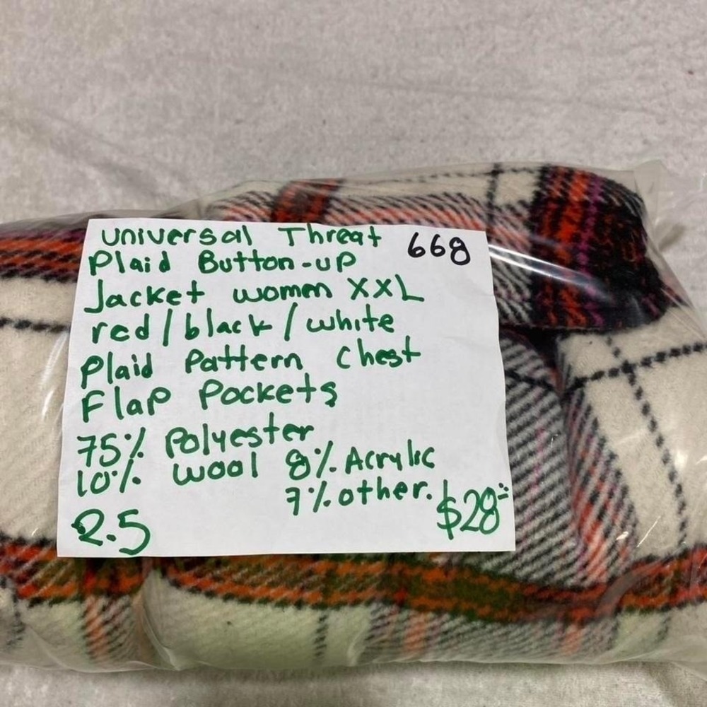 Universal Thread Red Plaid Button-Up Jacket Size … - image 7